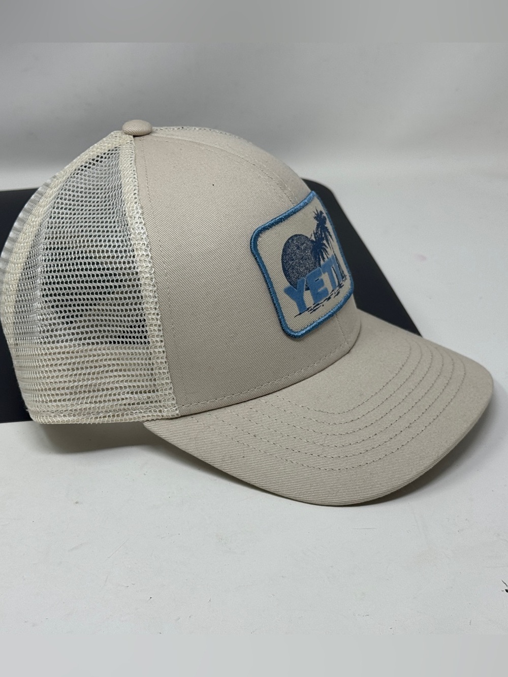 Yeti Hat - Picture 3 of 8